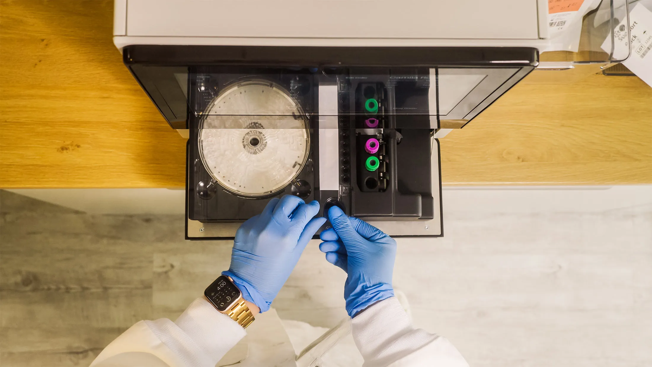 The VitalOne diagnostics machine.