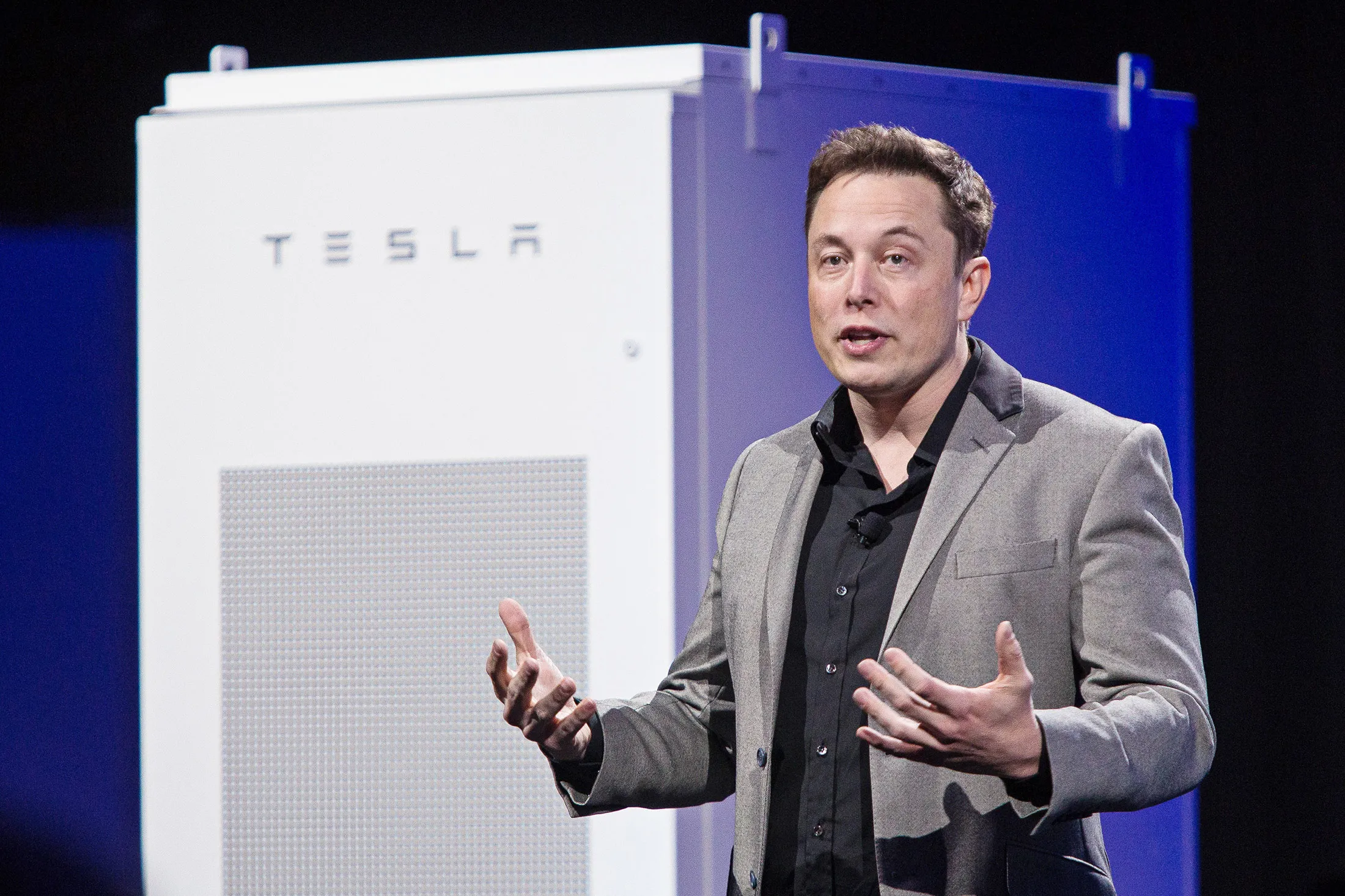 Elon Musk, co-founder and chief executive officer of Tesla Motors Inc., speaks during the unveiling of the company's "Powerwall' at an event in Hawthorne, Calif., on April 30, 2015.

