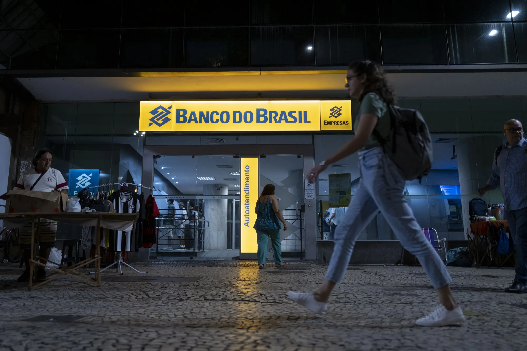 A Banco do Brasil branch in Rio de Janeiro.
