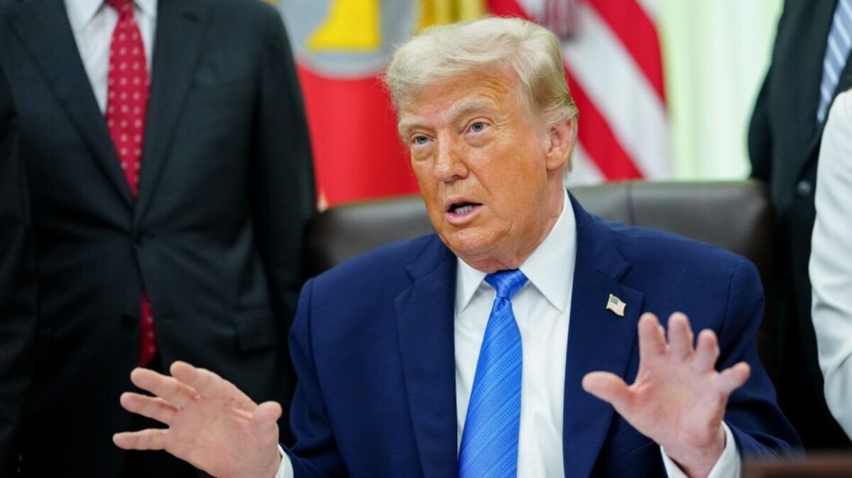 Trump Says US Will Resume Attacking Iran 'Very Hard'