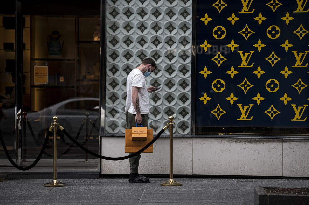 Top Louis Vuitton Executive Gets Key Role Helping Shape Brand - Bloomberg