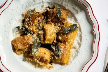 PURSUITS_WEB_CARBONE VINO