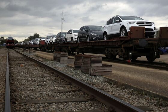 Ford CEO's Call for Patience Spurned as Shares Fall Most in Year