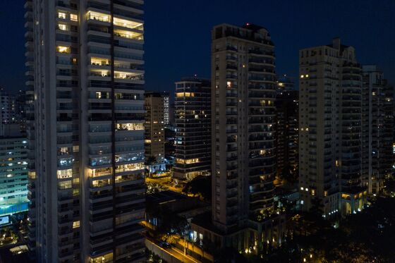 Sao Paulo Skyline Fills Up With New Towers as Real Estate Booms