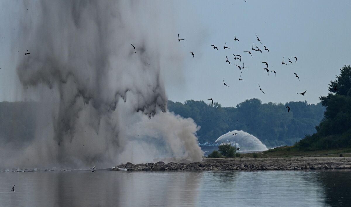 Romania Extends Reactor Output by Nine Days After Danube Blasts