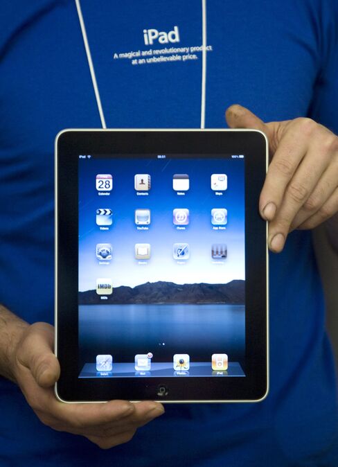 Apple May Unveil Next IPad by June 2011, Goldman Says