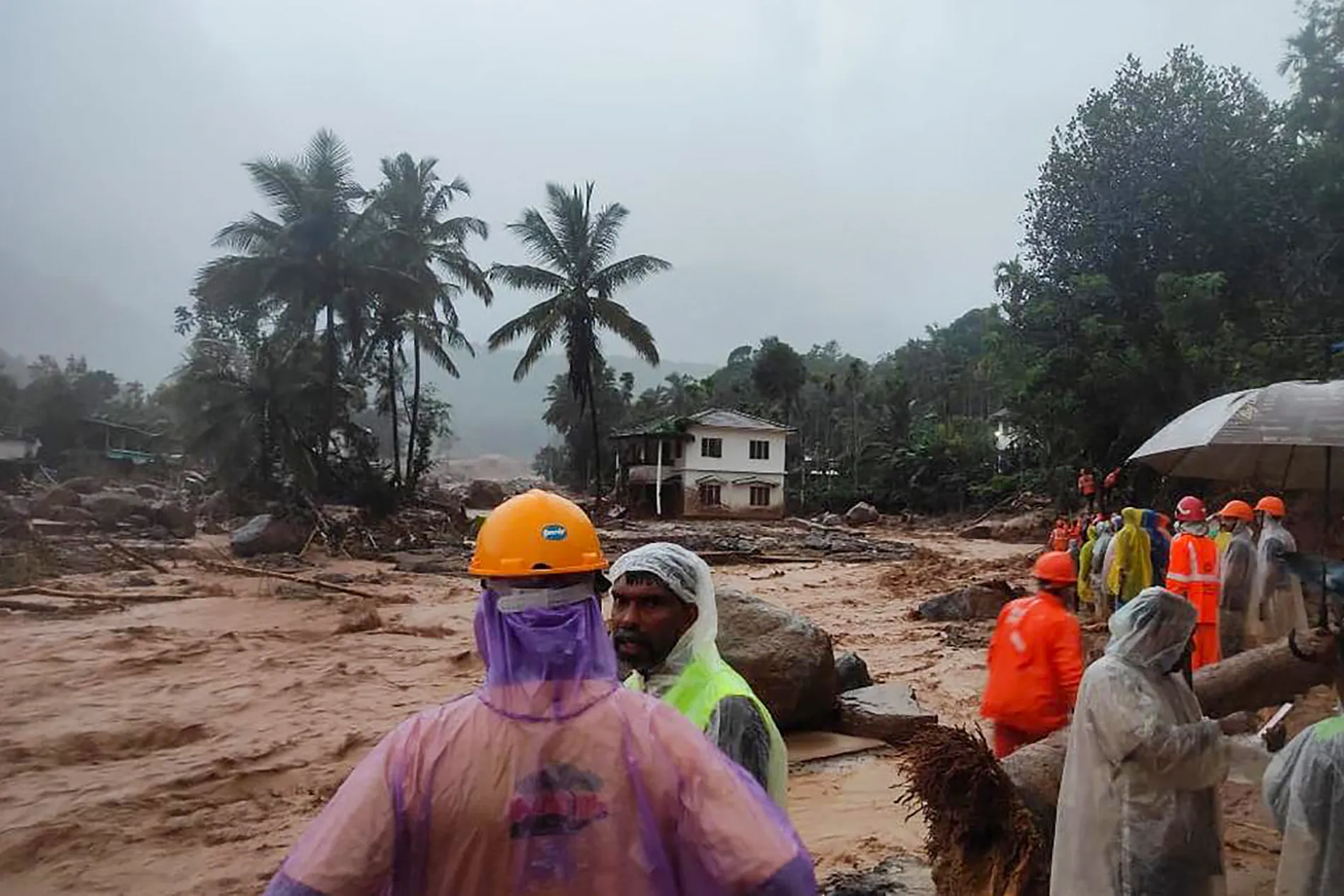 Heavy Rains Trigger Landslides in India’s Kerala, 93 Killed - Bloomberg