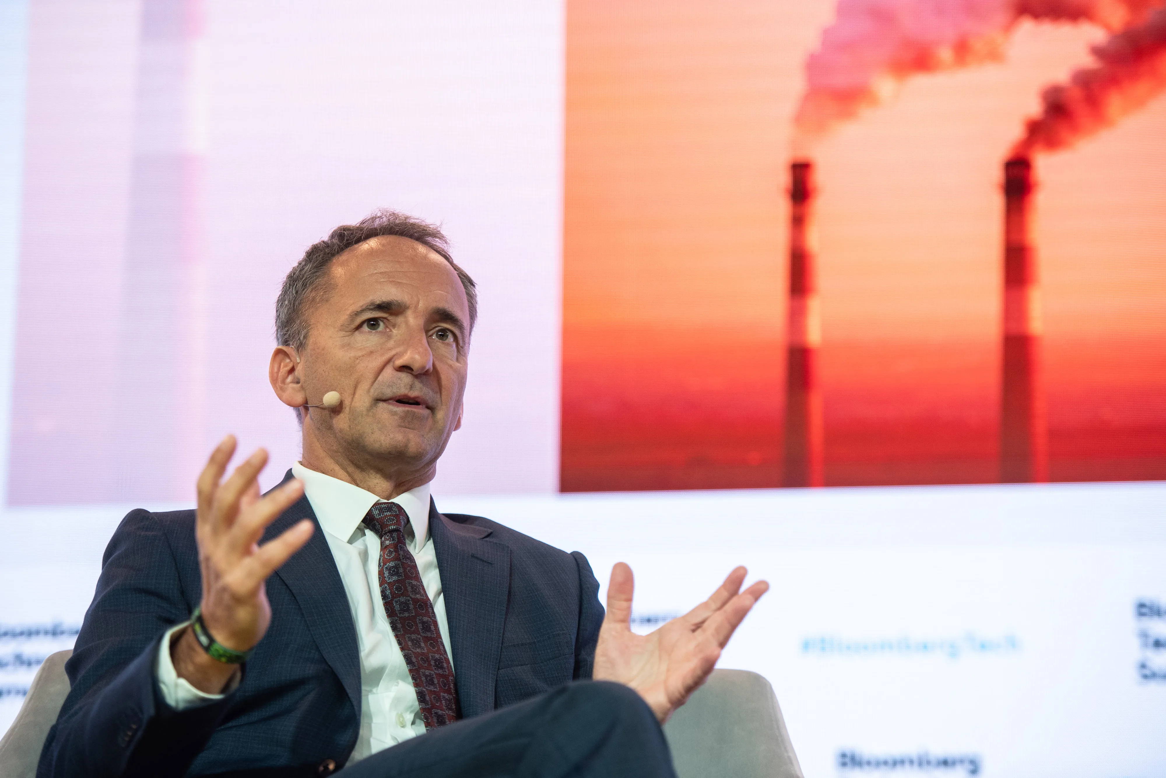 Jim Snabe, chairman of Siemens AG, speaks during the Bloomberg Technology Summit in London&nbsp;on&nbsp;Oct. 24.