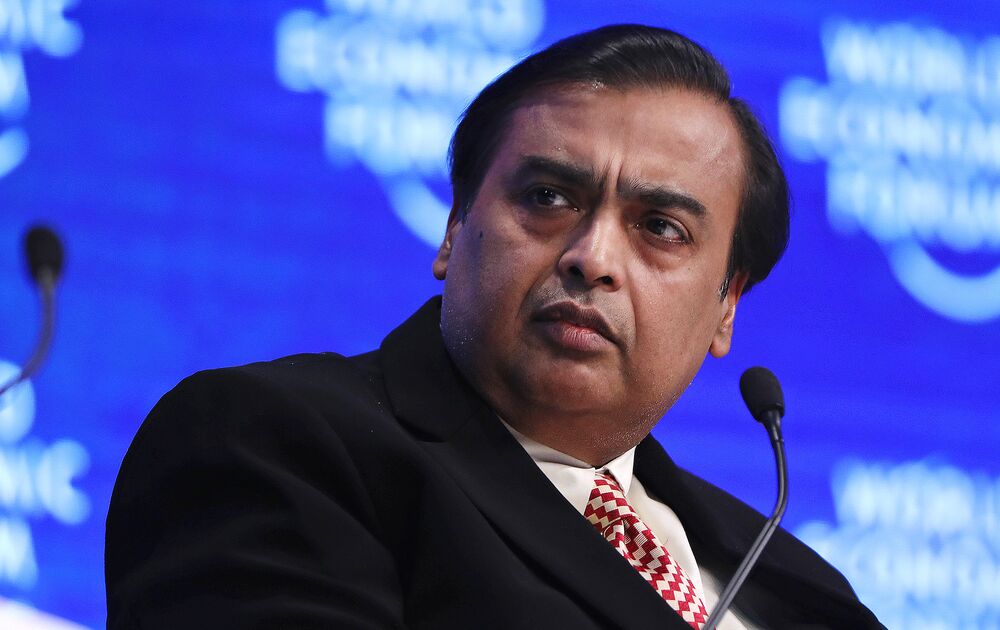 World's Richest People: Mukesh Ambani Races Toward $100 Billion Club -  Bloomberg