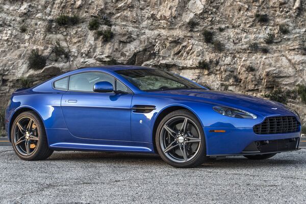 2017 Aston Martin Vantage Gts Coupe Review Video Pure Manual Aston Martin Vantage V8 Gts Coupe Review Bloomberg