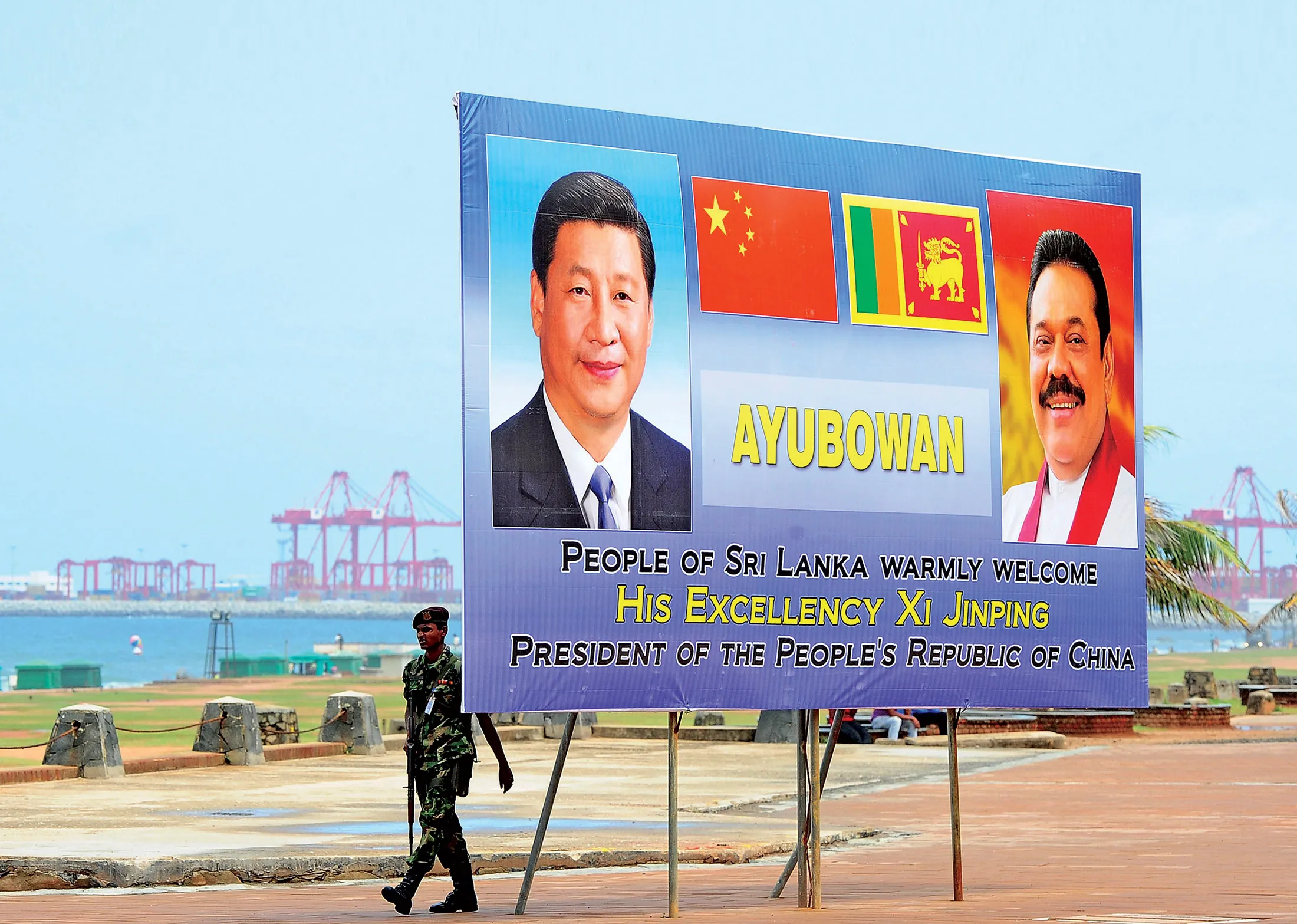 The Chinese president offered loans of $1.4 billion to build a new port city in Sri Lanka.
