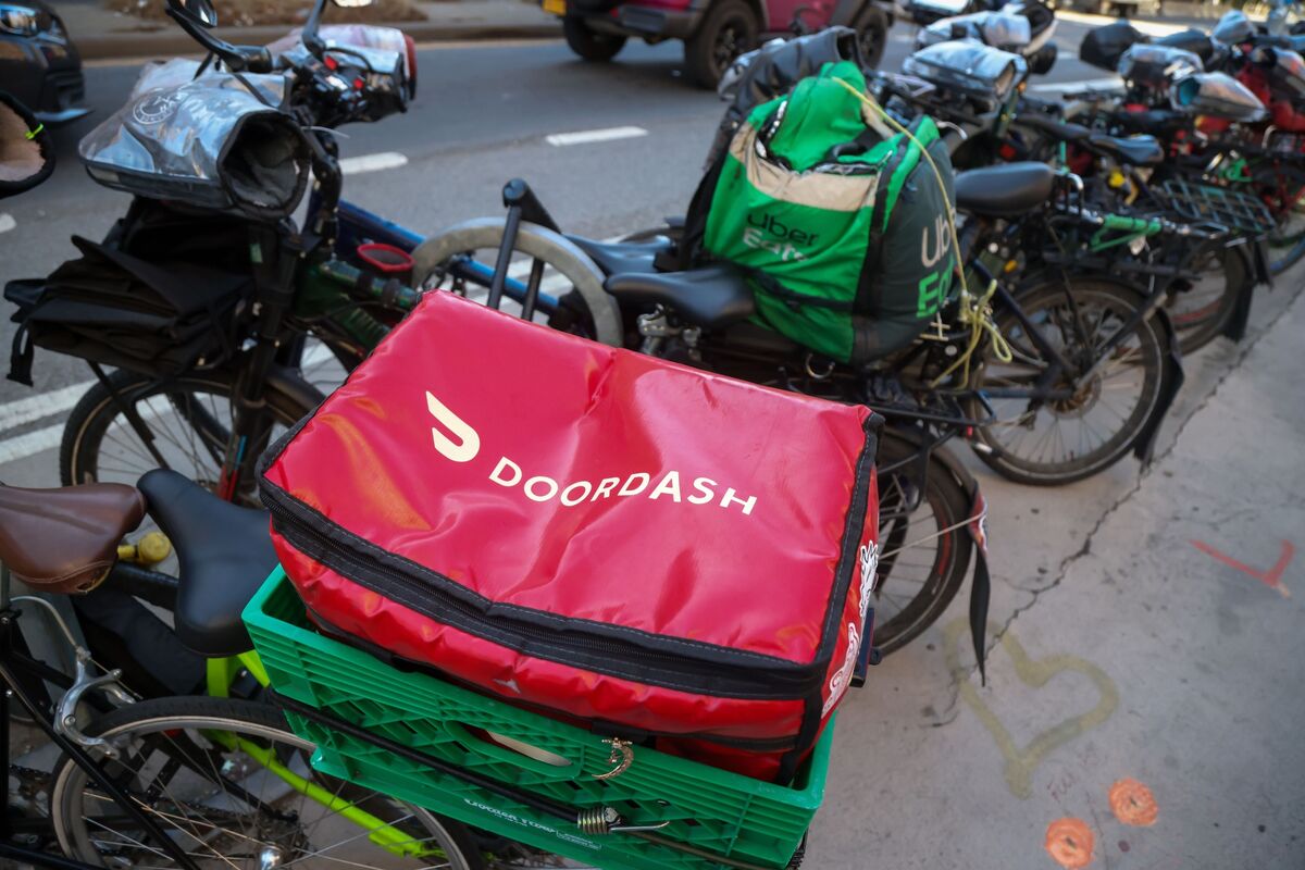 DoorDash Gives a Forecast for Order Growth That Tops Estimates