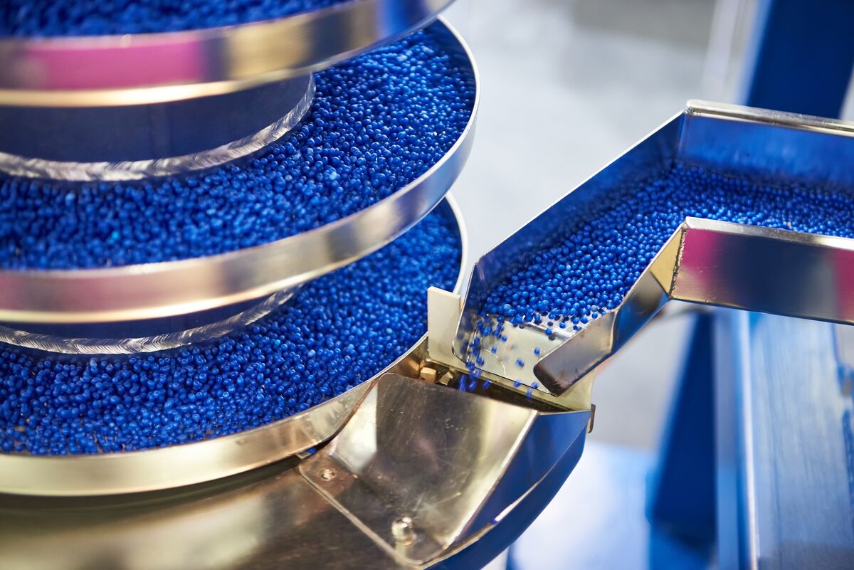 Lone Star Nears Deal to Buy Plastic Parts Maker Hillenbrand