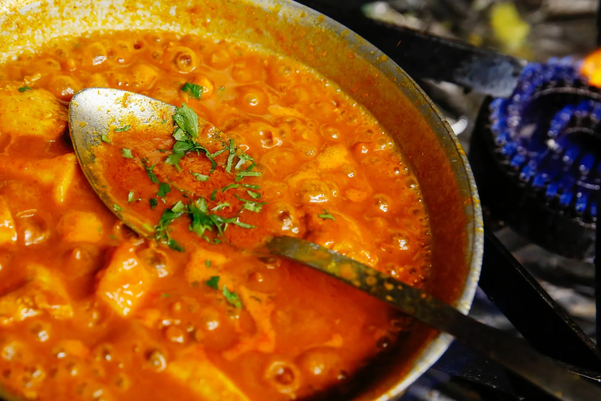Curry Houses Taste Brexit Betrayal as U.K.'s Door Shuts on Chefs