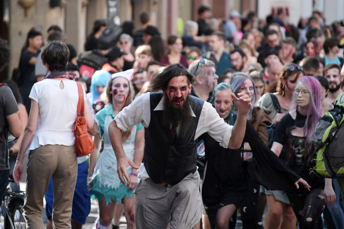 If the zombie apocalypse happens, scientists say you should head
