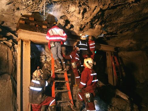 Yudhoyono Calls on Freeport to Intensify Mine Rescue Effort