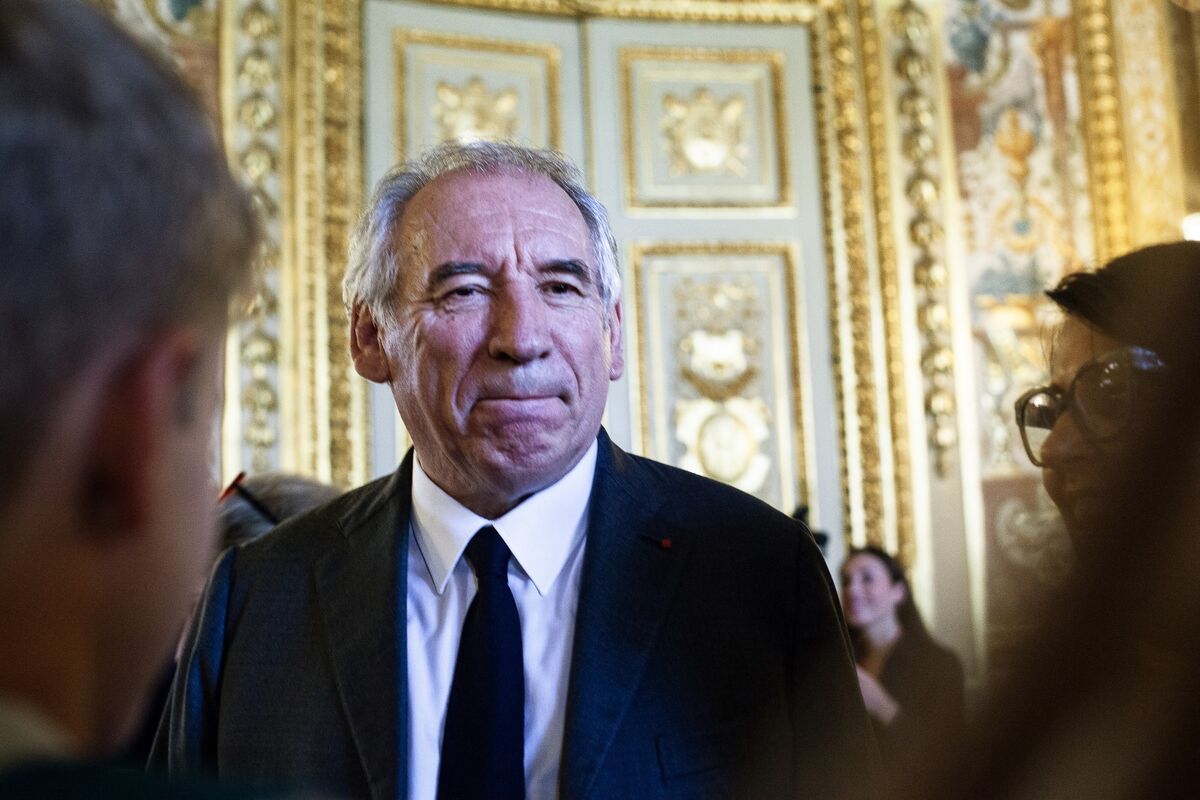 
                            French Premier Says Agreement Close on Some Pension Law Changes