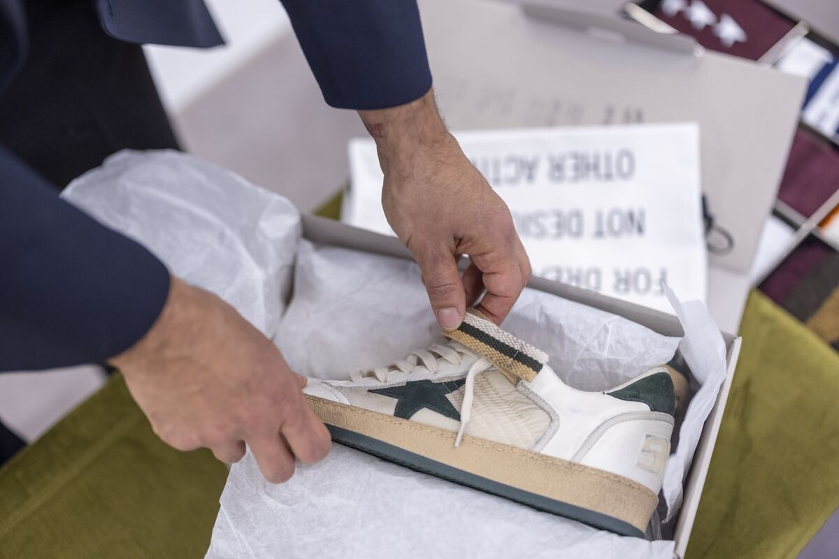 ⚫️ BLOOMBERG: Golden Goose: il marchio di sneaker distressed da 500 dollari passa a un proprietario cinese
