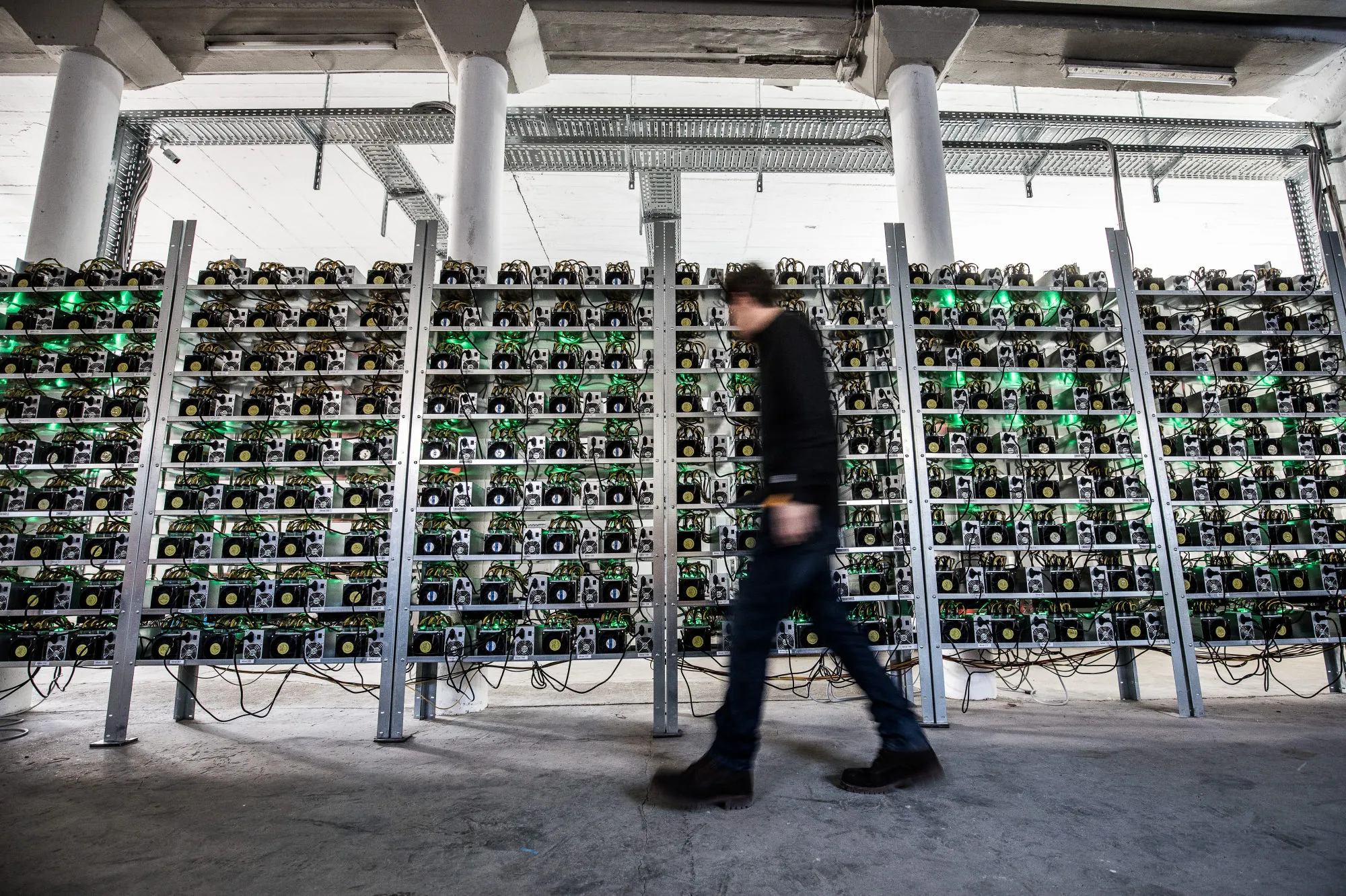 コインチェック：仮想通貨ＮＥＭ保有者に返金へ－総額460億円 - Bloomberg