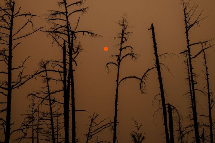 TOPSHOT-RUSSIA-FIRE-ENVIRONMENT