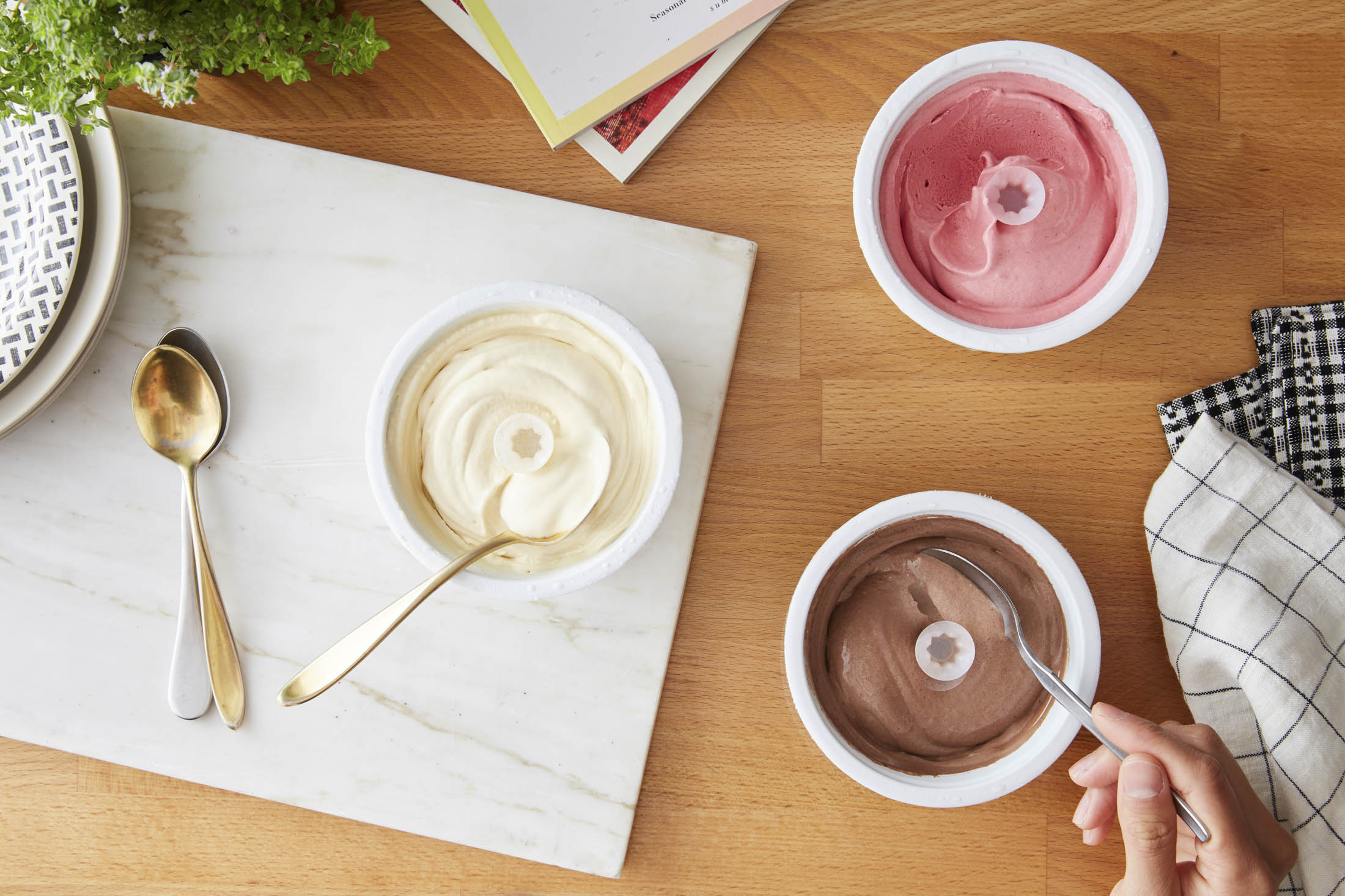 I made frozen yogurt using the 'Keurig for froyo'—and I'll never