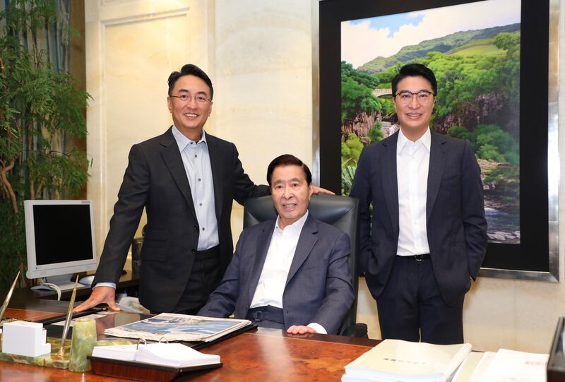 relates to A Q&A With 91-Year-Old Retiring Billionaire Lee Shau Kee