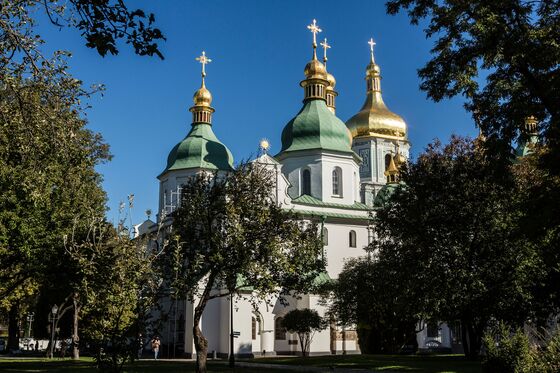 Ukraine to Pick Church Head, Securing Dramatic Split From Russia