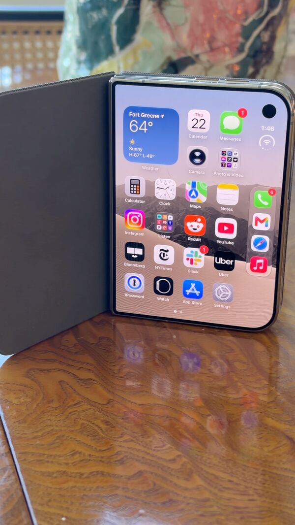 Apple’s Most Exciting Phone in Years Has Growing Pains