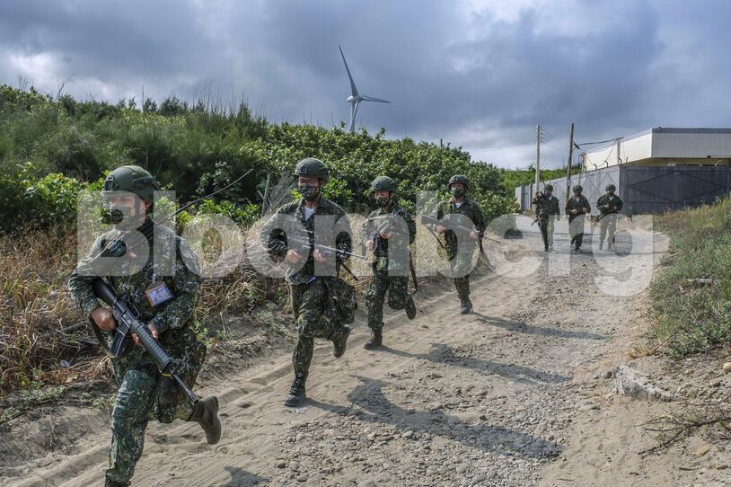 Taiwan Holds Military Exercises