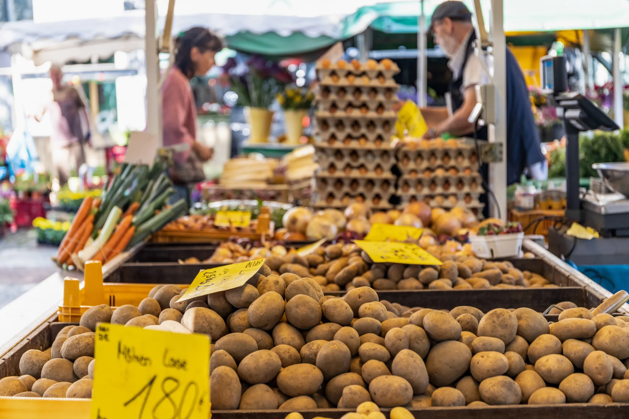 A grocer's market stall in Hamburg.