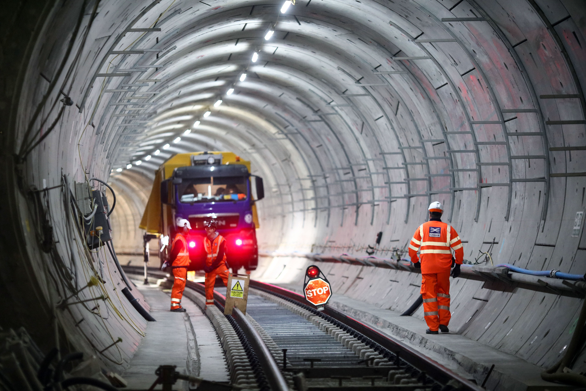 Londoners Told to Mind The Gap (It's 150 Feet) on Crossrail Line