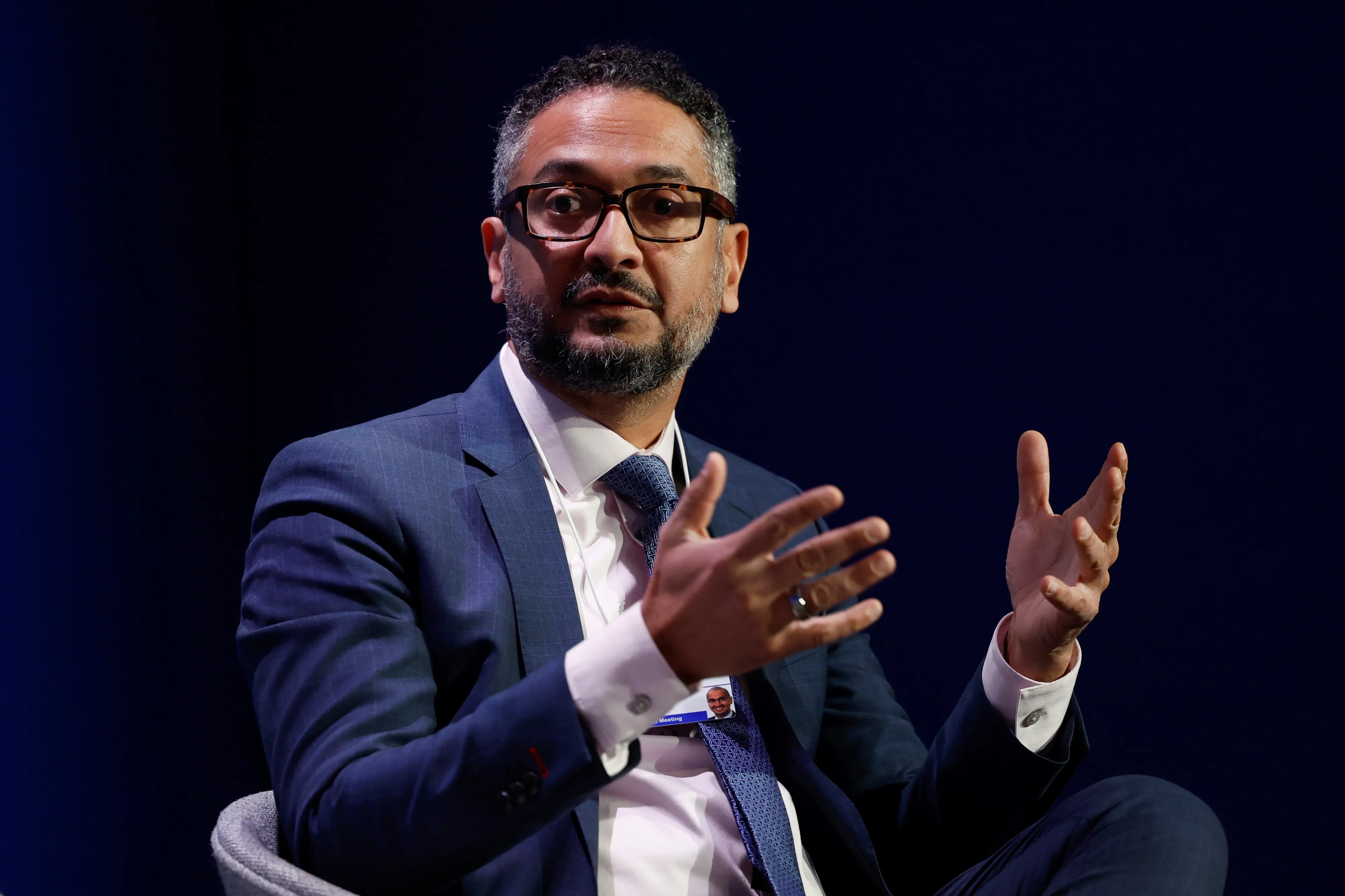 Illumina CEO&nbsp;Francis deSouza is fighting regulators and shareholders to hold on to Grail.