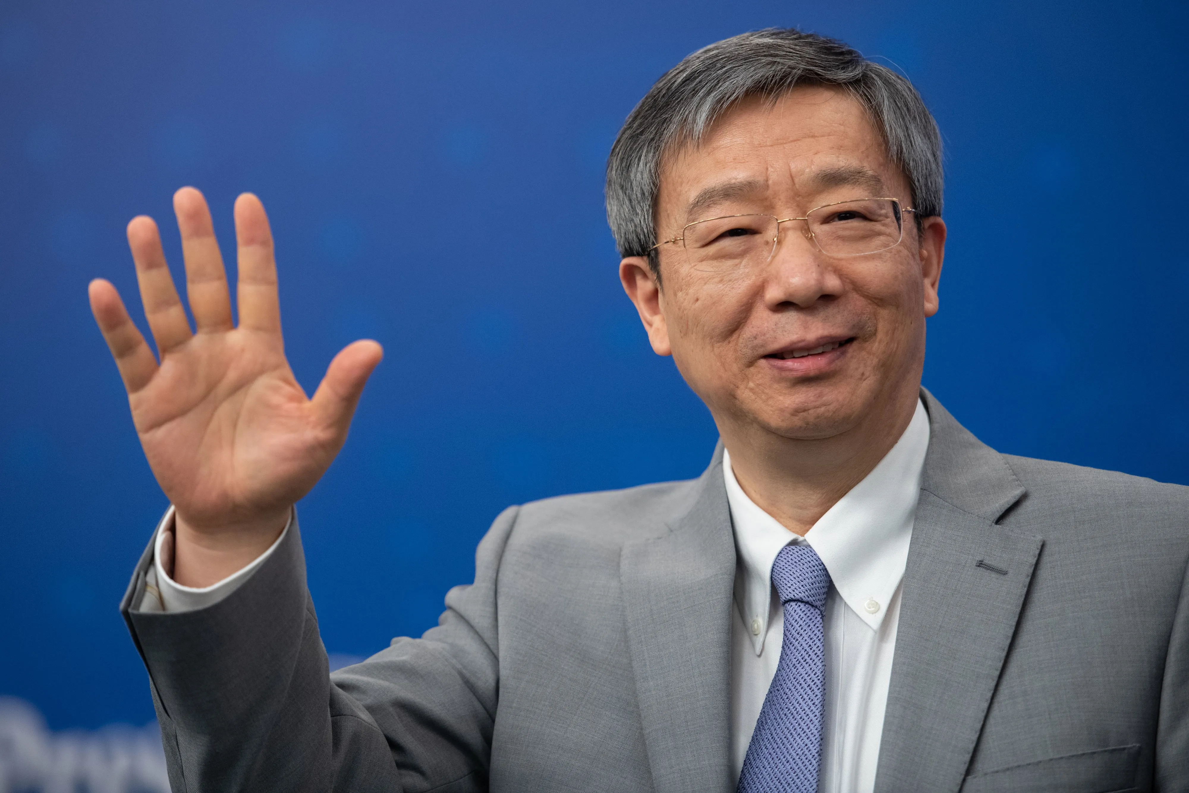 Yi Gang on March 10