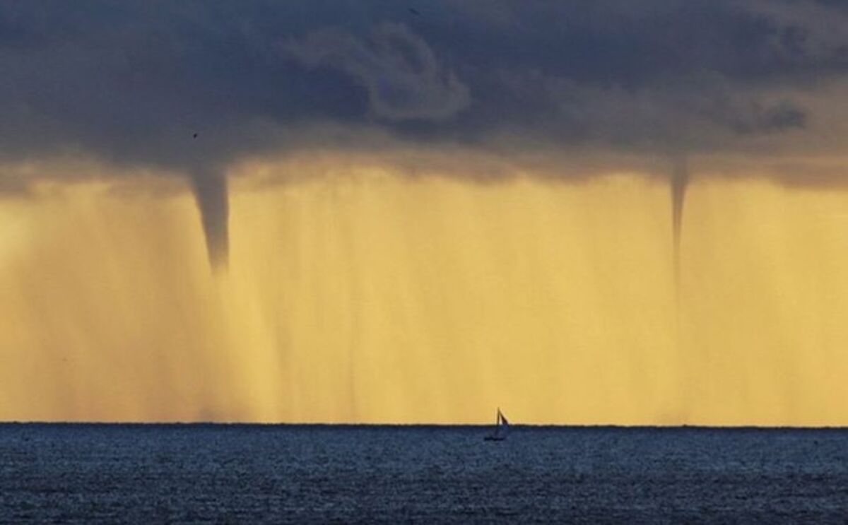 A Rare Crowd of Funnel Clouds Descends on Southern California Bloomberg