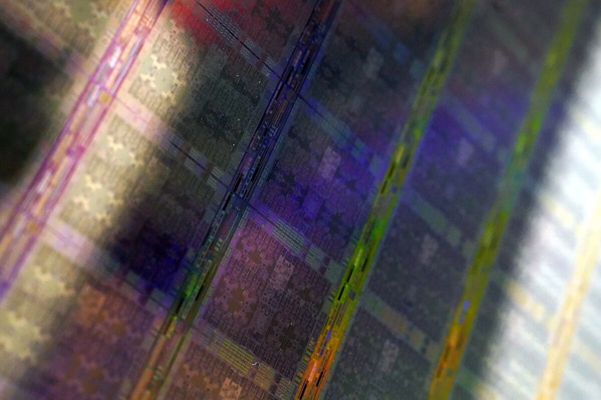 US Approves Sale of 35,000 AI Chips to UAE’s G42, Saudis’ Humain