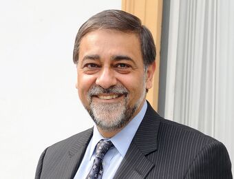 relates to Vivek Wadhwa’s New Venture Aims to Use Breath to Detect Cancer