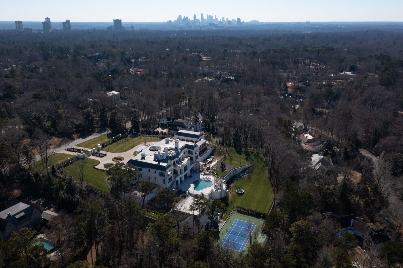 Rich Atlanta District Buckhead Inches Closer to Seceding From City