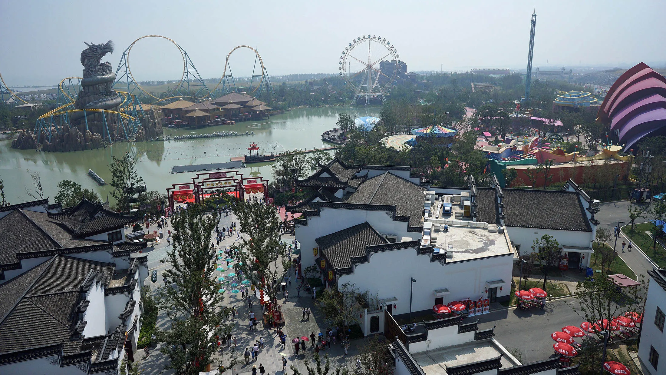 The newly opened theme park 'Hefei Wanda Culture Tourism City' in Hefei, east China's Anhui province.
