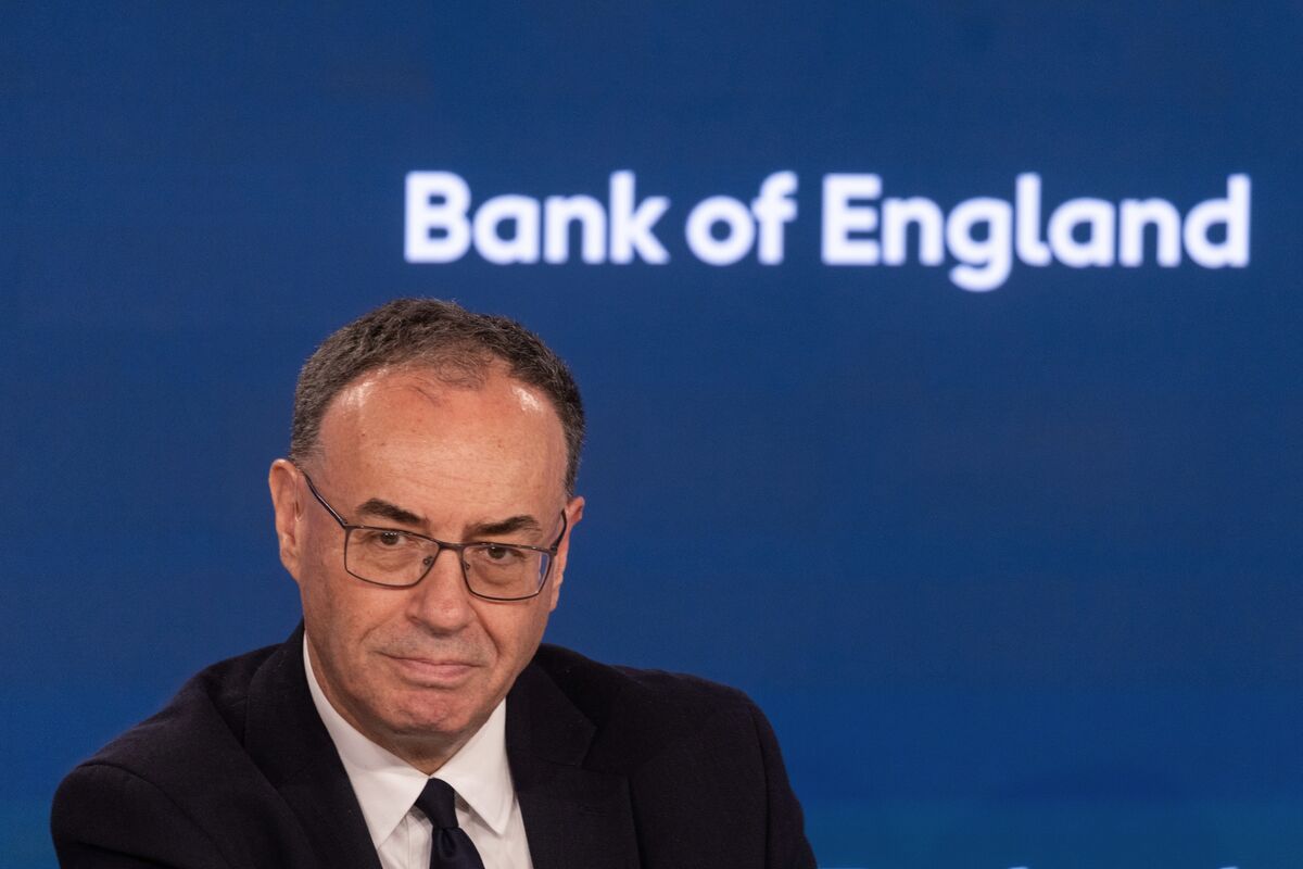 BOE Governor Bailey Warns of ‘Serious Challenge’ From Populism