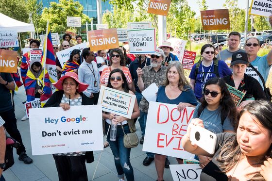 Alphabet's Annual Meeting Draws Protests on Multitude of Issues