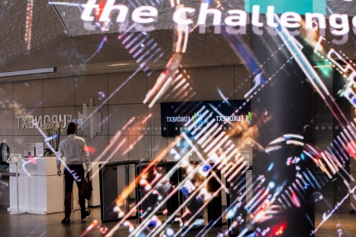 Retail Traders Bet Big on Europe and See Meme Stock-Like Returns