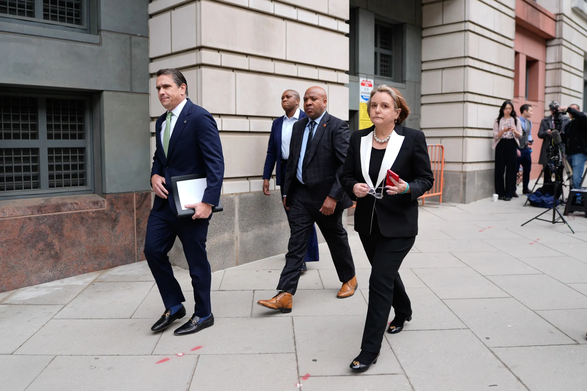 Google та Міністерство юстиції США знову звернулися до суду, щоб сперечатися щодо вирішення проблеми монополії на пошукову систему