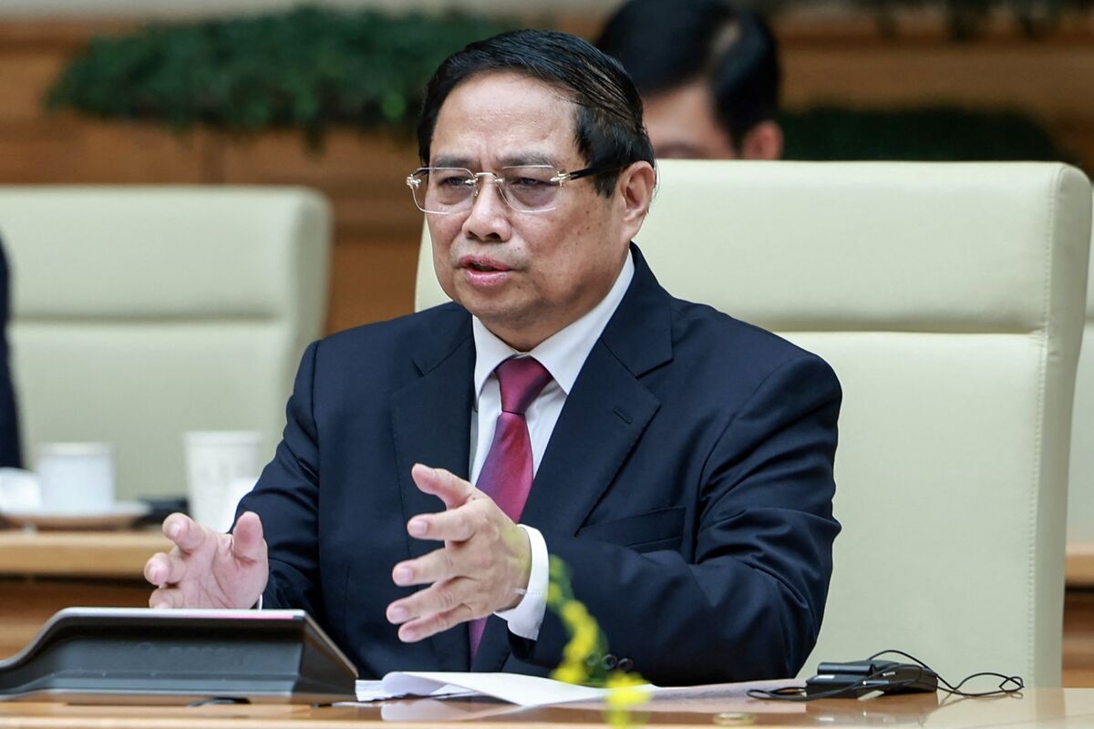 Thủ tướng Việt Nam yêu cầu đẩy mạnh trấn áp gian lận thương mại, hàng giả