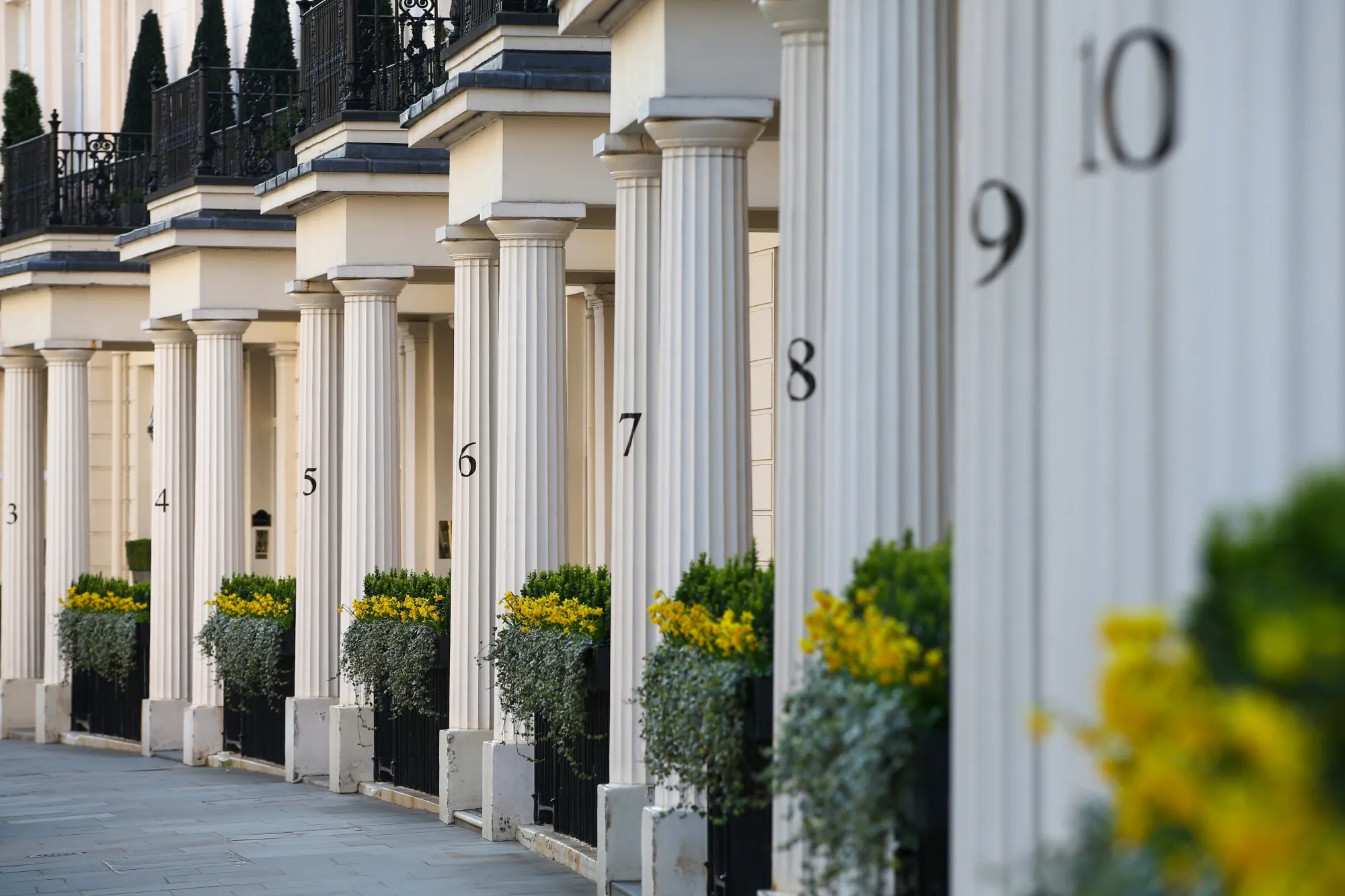 London Luxury Homes Sales Slide