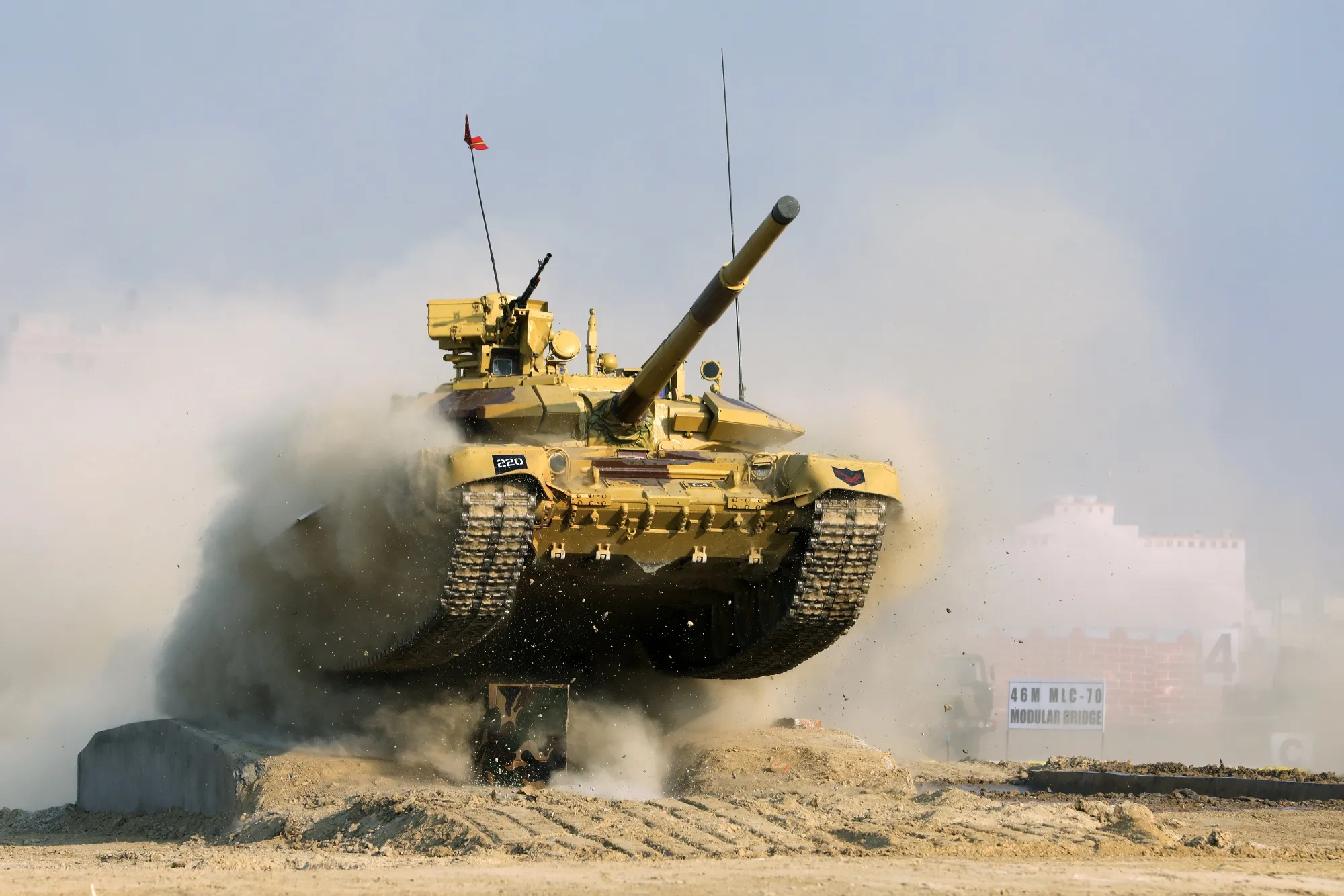 An Indian Army Bhishma T-90 battle tank performs a&nbsp;demonstration during the DefExpo 20 in Lucknow, in Feb.&nbsp;2020.