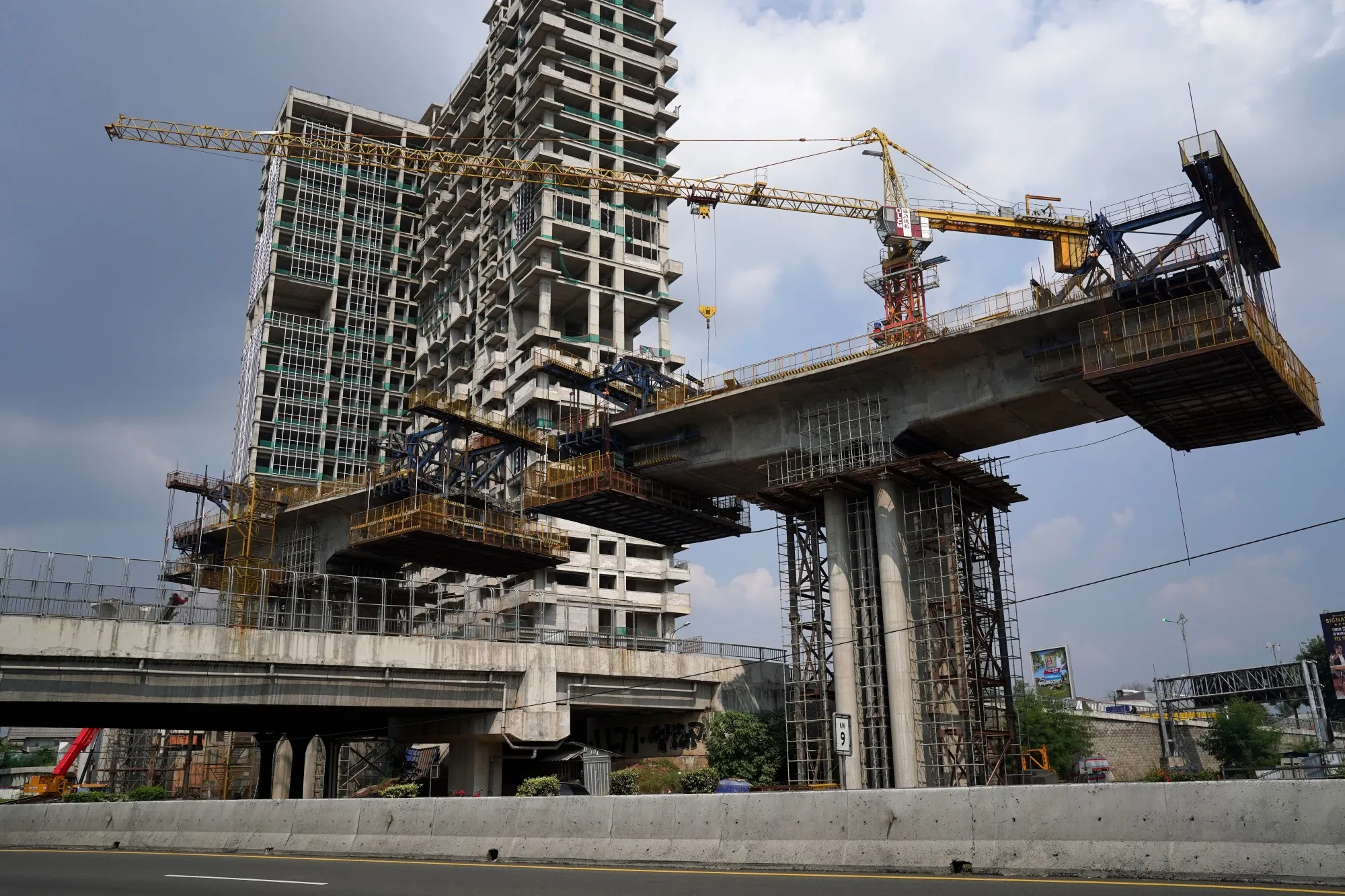 A&nbsp;section of elevated track for the Jakarta-Bandung High-Speed Railway under construction&nbsp;in Bekasi, West Java, Indonesia.