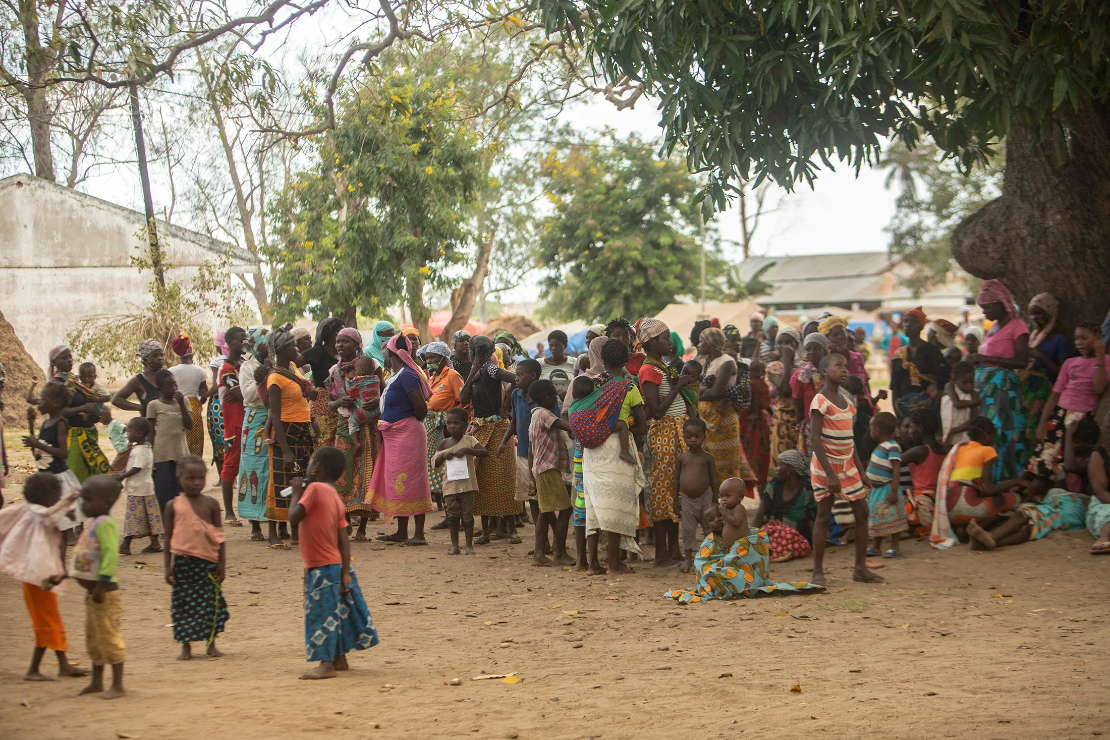 Mozambique Insurgents Stage Closest Attack Yet to Total LNG Site ...
