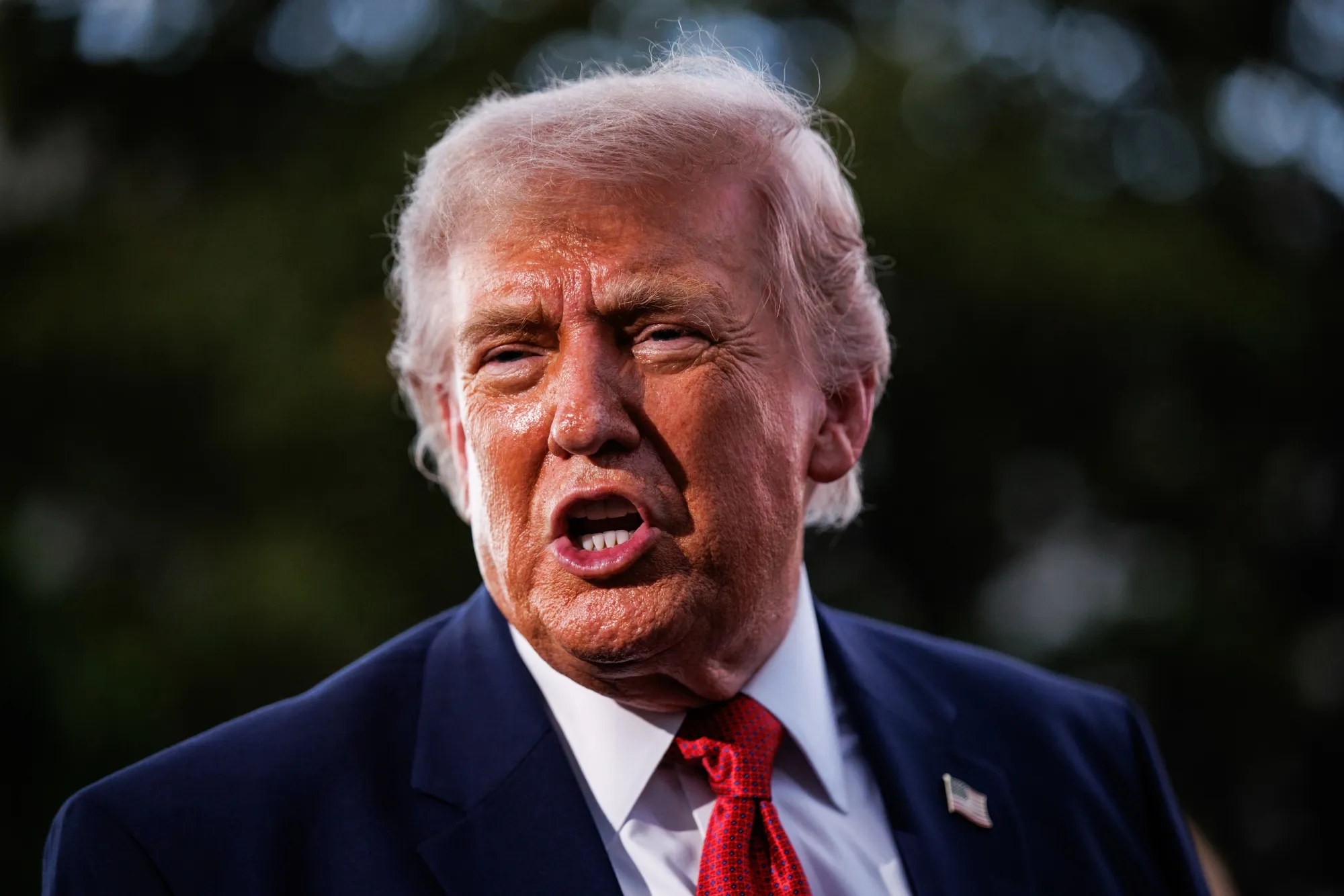 トランプ氏、仏G7サミット出席へ－イラン対応で同盟国と温度差 - Bloomberg