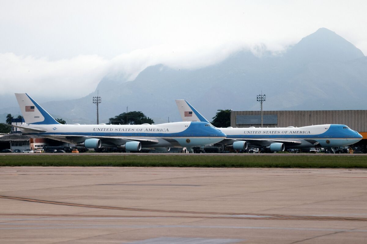 Boeing On Pace to Replace Cracked Air Force One Parts, US Says
