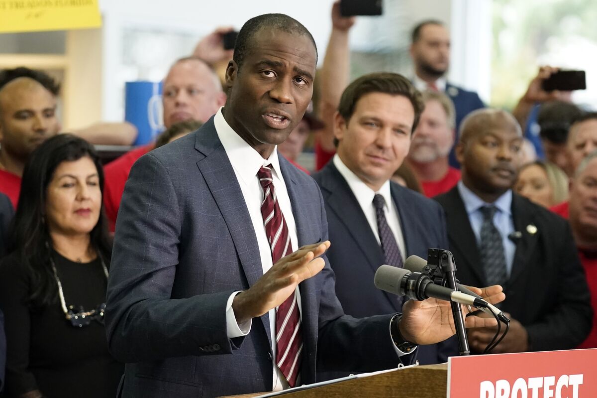Florida Surgeon General Vows to End ‘Every Last’ Vaccine Mandate